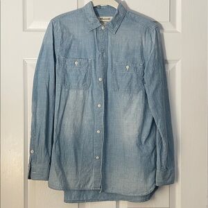 Madewell Light Blue Casual Button Down Shirt